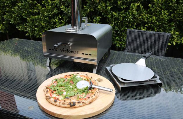 Visionline pizza over with accessories