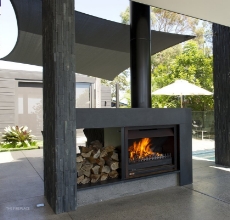 outdoor-fireplace